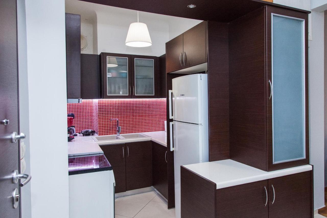 Beautiful New Decorated Apt In Athens Apartment Exterior photo